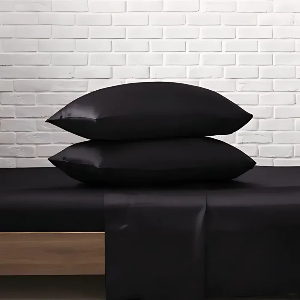 Nivia 4-Piece Silk Bedding Set