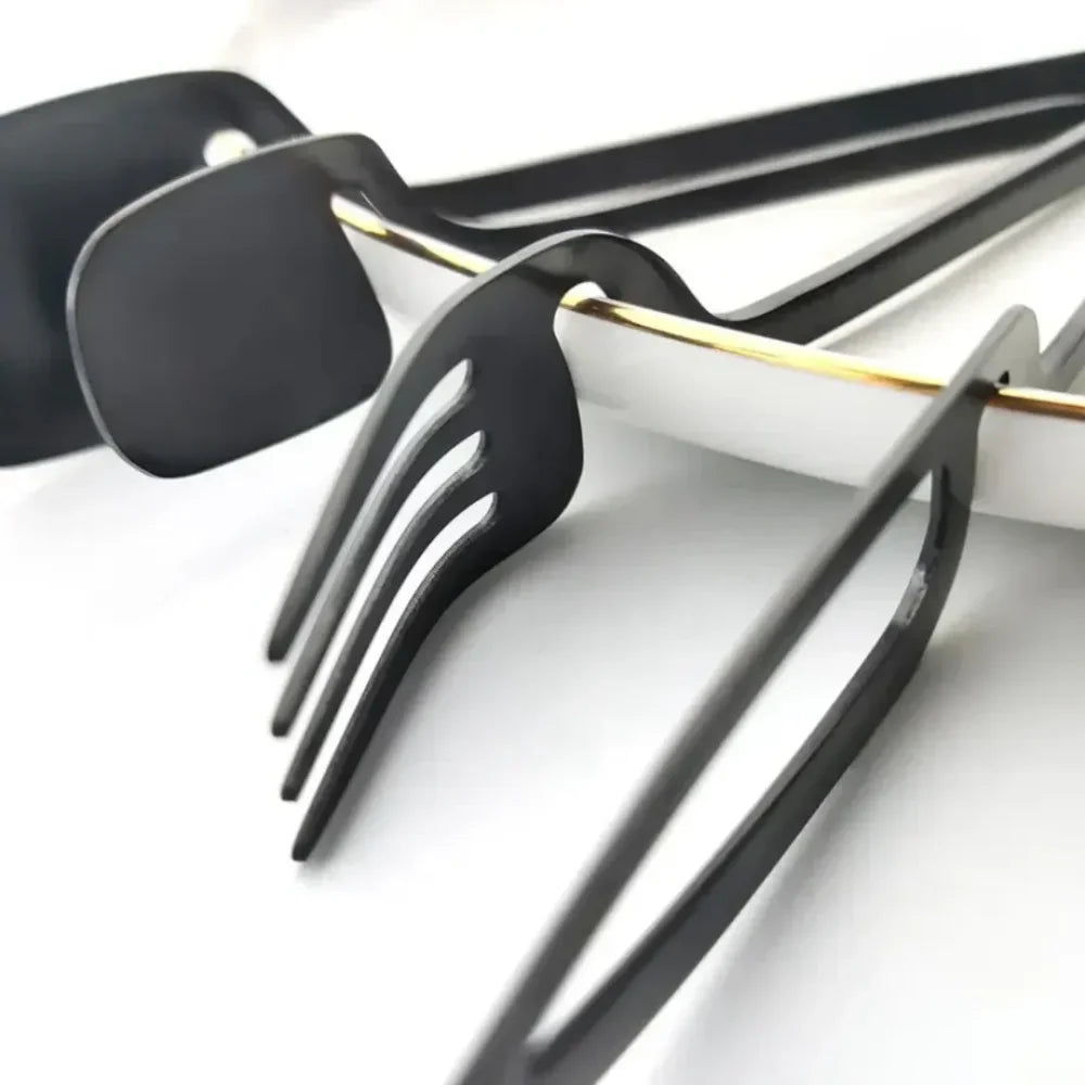Luxy 32-Piece Cutlery Set